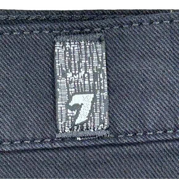 7 FOR ALL MANKIND Women’s Broken Twill Cut Off Short Black Size 28 - Picture 8 of 16